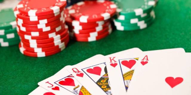 Hướng dẫn cách đặt cược Poker Texas Hold’em 789club